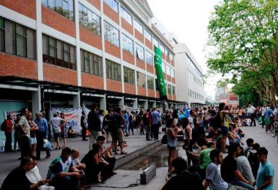 Pol�mica por las cr�ticas y burlas a las investigaciones del CONICET