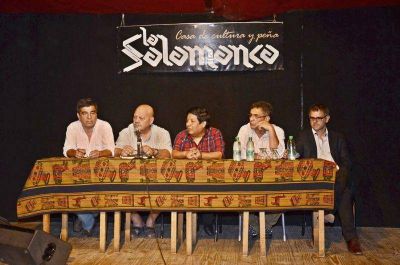 Luis �rias, contra el nuevo defensor: 