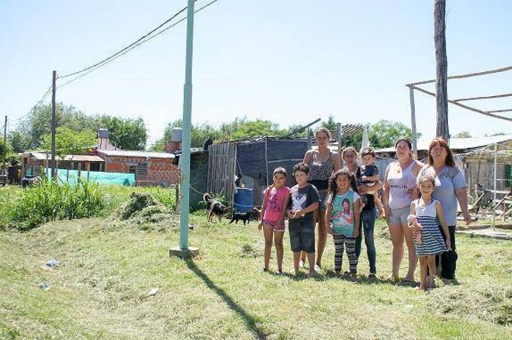 Pueblo Nuevo: sociedad de fomento de El Omb� critic� la toma