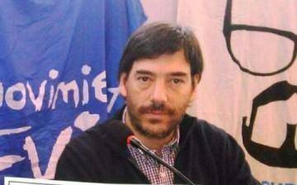  Emiliano Baloira: 