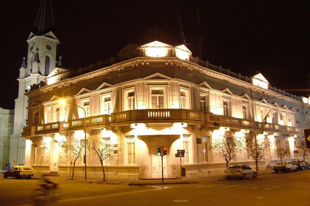 La Municipalidad de Jun�n pag� el aguinaldo y el bono de fin de a�o Locales