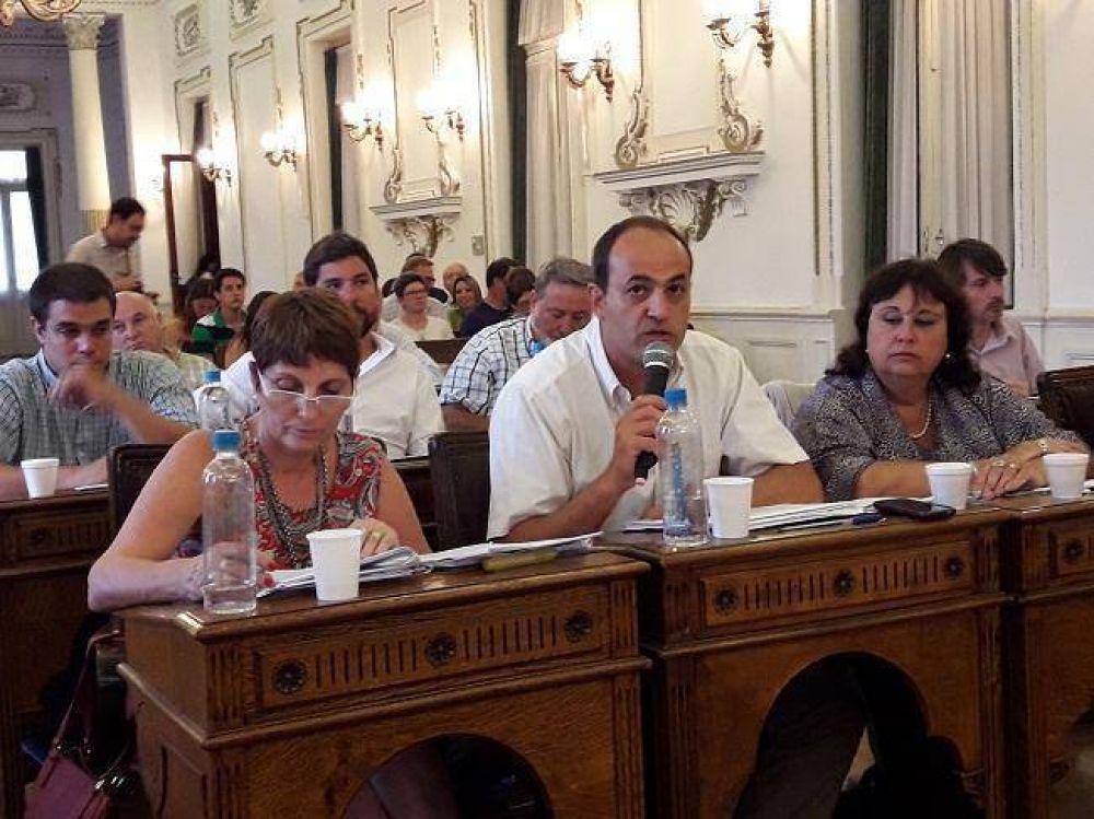 Con resistencia del peronismo, aprobaron el Presupuesto 2017