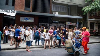El Conicet acept� la oferta del gobierno de extender las becas