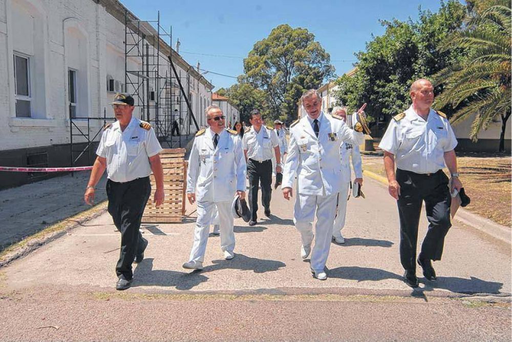 En 2017 se invertir�n 20 millones de pesos m�s en el Hospital Naval