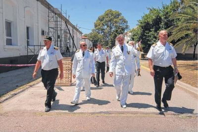 En 2017 se invertir�n 20 millones de pesos m�s en el Hospital Naval