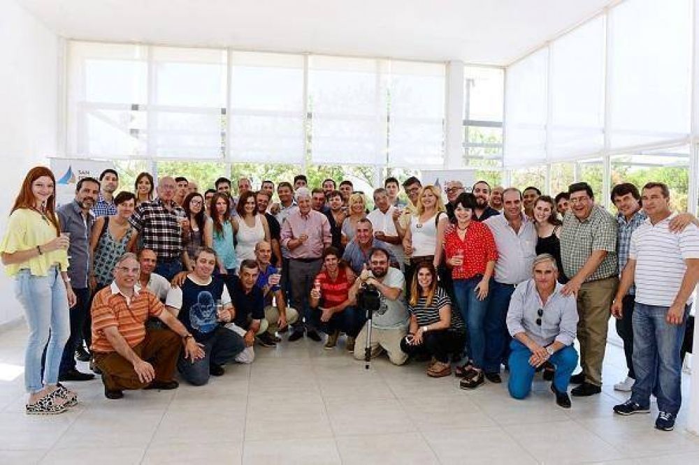 Andreotti brind� con el periodismo local para despedir el a�o