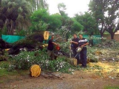 Obras P�blicas trabaj� en zonas afectadas por el mal tiempo