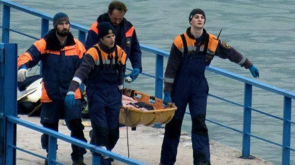 Investigan las causas del accidente areo en el Mar Negro en el que murieron 92 personas