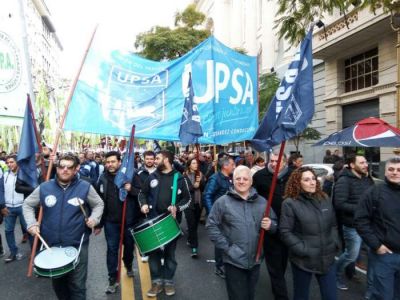 Low Cost: UPSA present� una medida cautelar para aplazar audiencia por operaciones de rutas a�reas