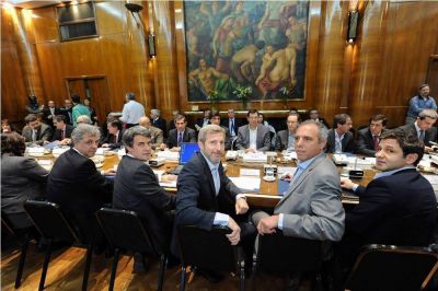 Oficialismo provincial sin cr�ticas por la renuncia de Prat-Gay