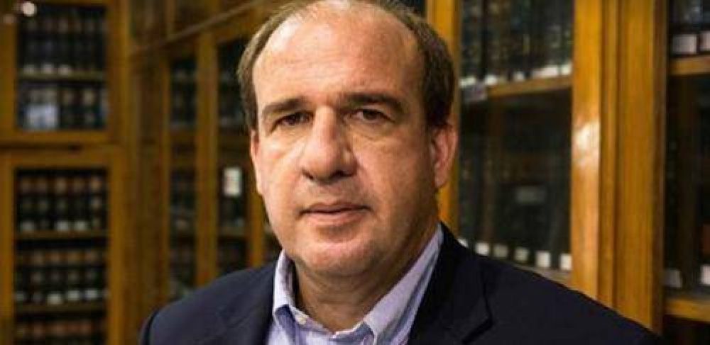Para el diputado Vitor, los cambios en el gabinete no modificar�n el rumbo del Gobierno nacional 