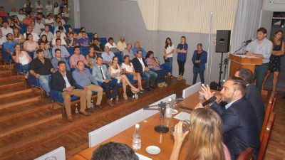 Entregaron aportes a juntas de gobierno