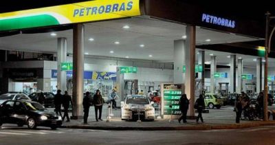 Por despidos, en Santa Fe paralizar�n el expendio de combustibles