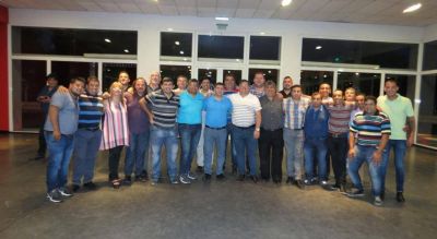 Asunci�n de autoridades en Camioneros C�rdoba