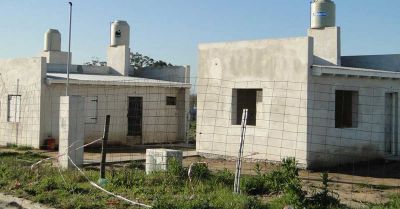 Las usurpaciones de viviendas diluyen el traslado de la Villa de Paso