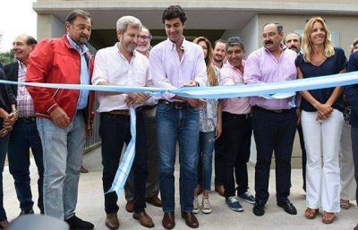 Frigerio y Urtubey inauguraron una escuela e inspeccionaron obras