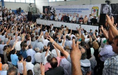 La rosca previa al Congreso provincial del PJ