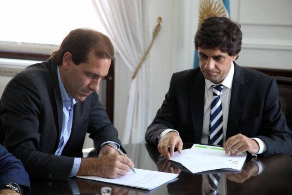 Histrico: Provincia acord con La Plata el pago de la Tasa de Capitalidad por 240 millones de pesos