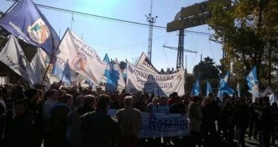 La UOM denuncia 800 despidos en Rosario