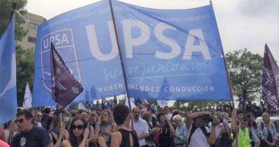 En unidad, los aeron�uticos anunciar�n medidas de fuerza contra la llegada de las Low Cost