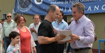 Se entregaron 280 viviendas en el a�o: el intendente destac� el trabajo en conjunto para lograr el objetivo