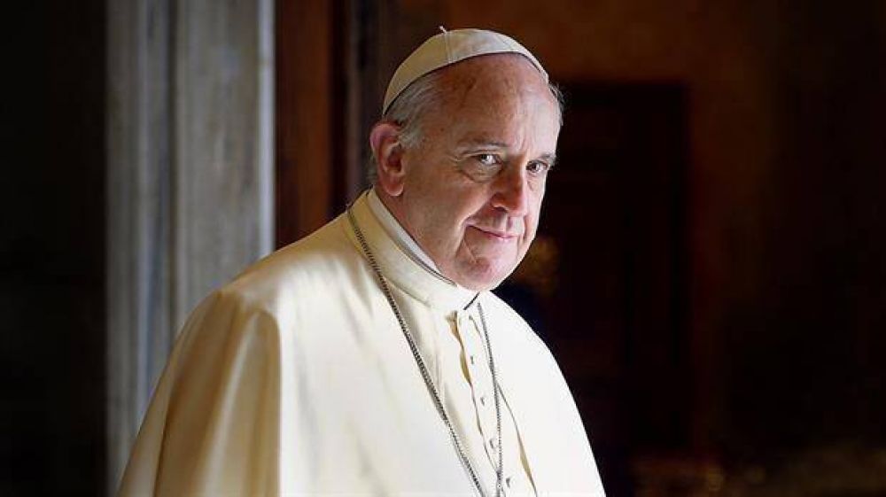 Maana sale la edicin argentina de L'Osservatore Romano, el diario del Papa