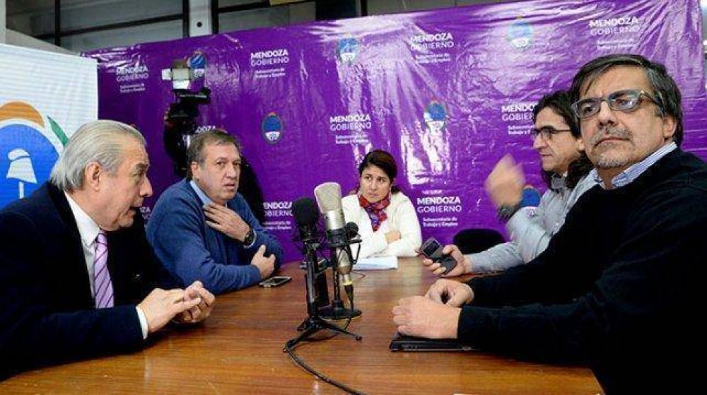 Judiciales tambi�n aceptaron la ayuda econ�mica del Gobierno