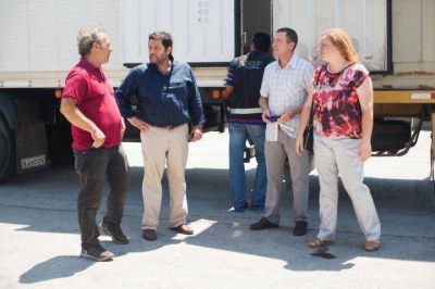 El Municipio acompa�� a una empresa marplatense que export� 20 mil plantas de kiwi