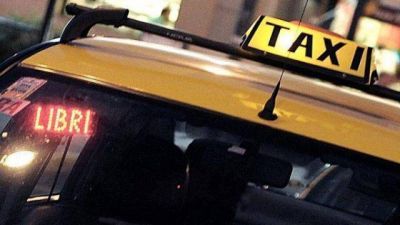 Aumentan los taxis y la bajada de bandera se va a $27,60
