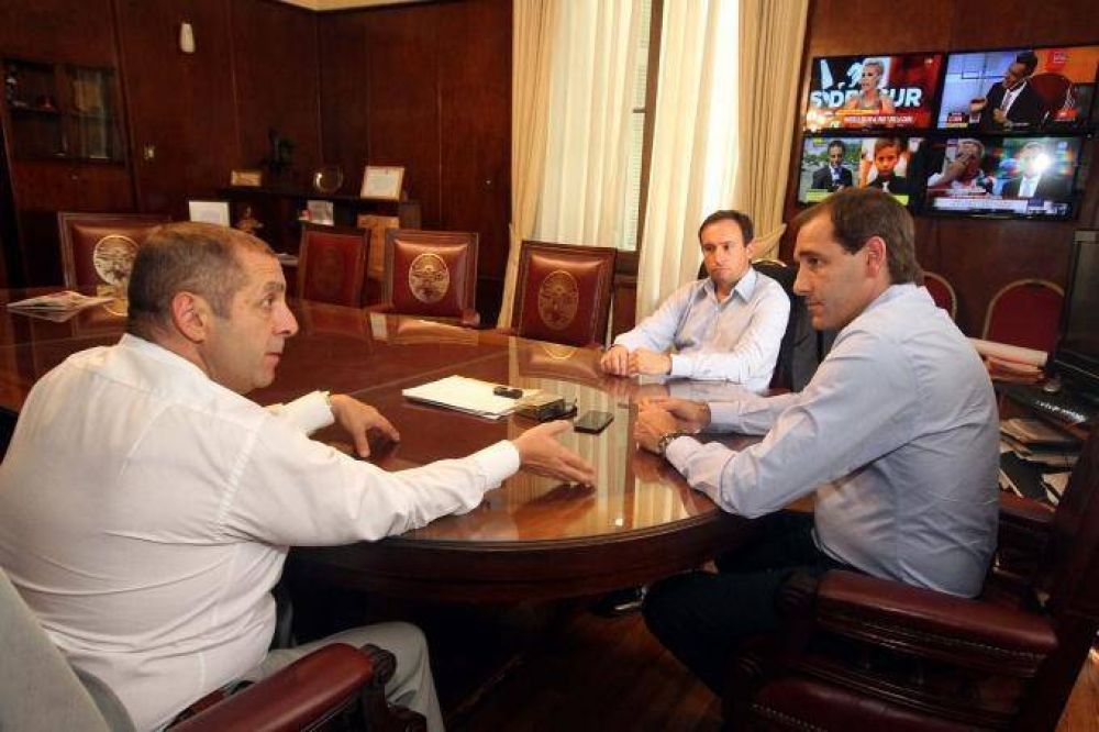 Garro meti� mano y reestructur� su gabinete con cambios en Seguridad
