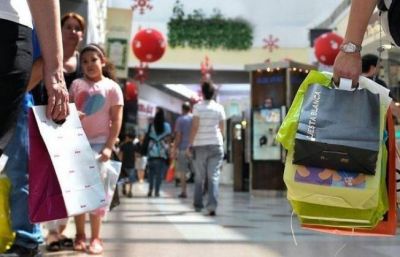 Las ventas minoristas cayeron 5.4% en diciembre