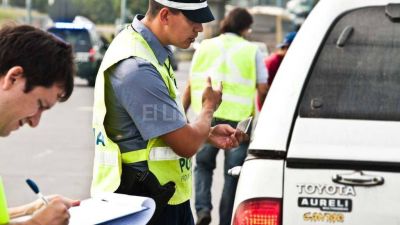Refuerzan controles viales en rutas provinciales