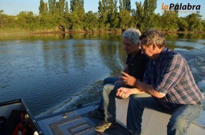 Zara recorri� el rio Negro y la planta de tratamiento de l�quidos cloacales