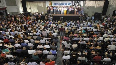 Los dirigentes que mostraron su disciplina con Bordet y los que no