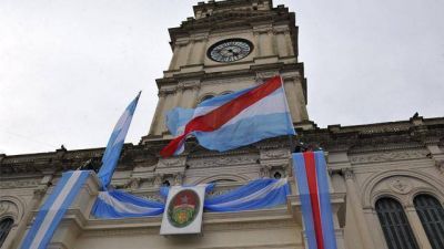 Naci�n refinanci� deudas de siete provincias, incluida Entre R�os