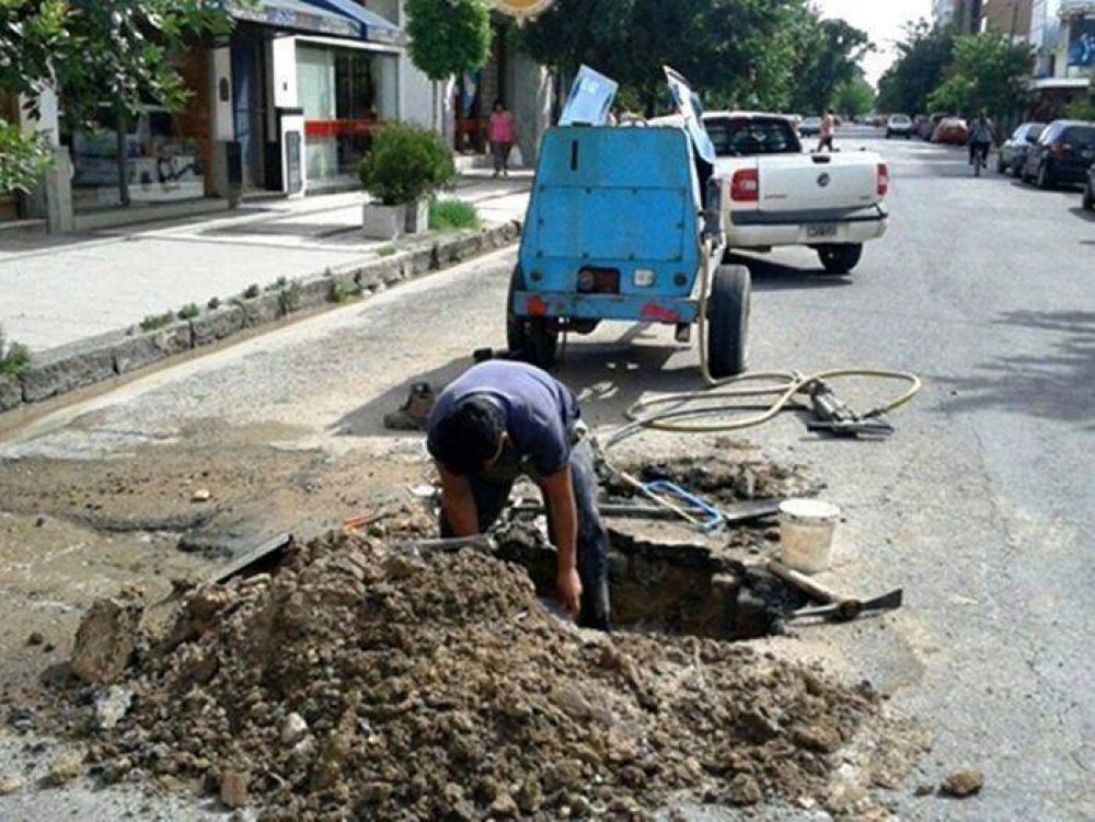 Inician el recambio de ca�er�as en el centro de la ciudad