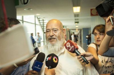Por nuevas denuncias de abuso sexual, ampliar�n la imputaci�n del cura Agust�n Rosa