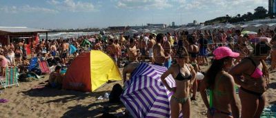 Unos 175 mil turistas arribaron a la ciudad para recibir el 2017