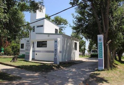Con cr�ticas a Vidal, Secco inaugur� una nueva base de la Polic�a Local