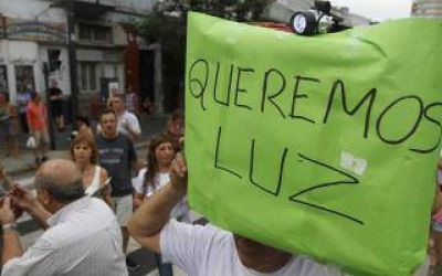 Cortes de luz en Haedo: Los vecinos denuncian que no les dan soluci�n