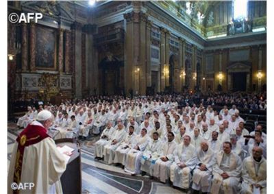 Con el Papa Francisco, invocar el Nombre de Jes�s, ayudados por Mar�a
