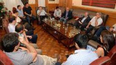 El gobierno pide 