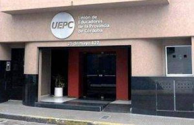 UEPC defienden el Programa de Formaci�n Docente Permanente y en Servicio