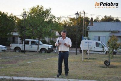Qued� inaugurada la obra de iluminaci�n de la Plaza 1� de Mayo