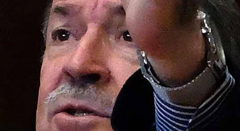 Sin autocr�tica, Schiaretti ratific� a la c�pula policial