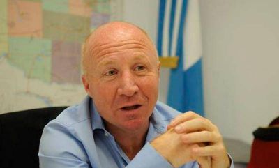 Fuego: Mac Allister pide que el Gobierno provincial convoque a un comit� de crisis
