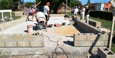Se construyen cantinas y boleter�as en el predio del Parque Rep�blica de Brasil