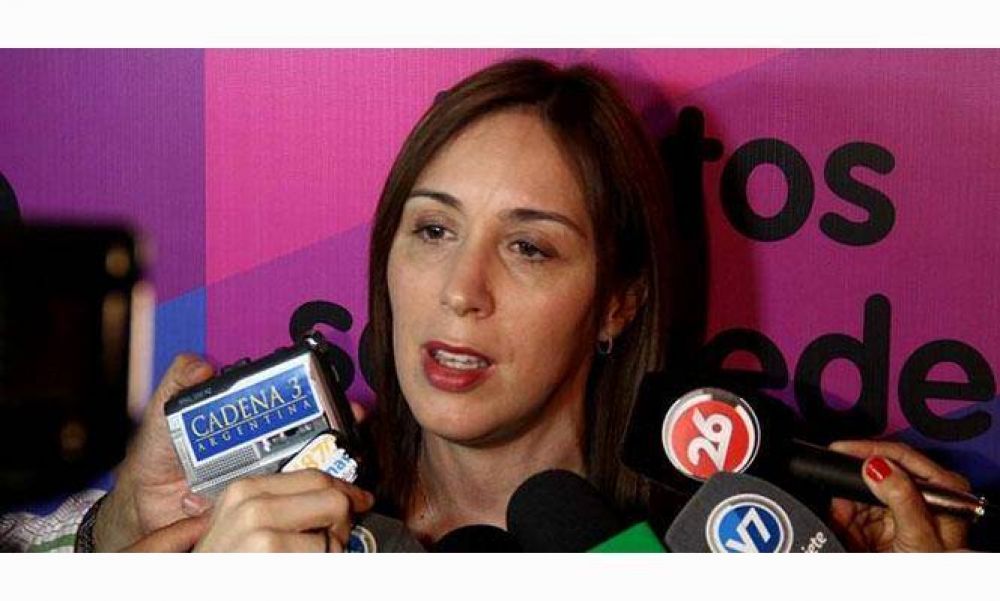 Pol�mica porque Vidal vet� art�culo que permit�a a legisladores controlar la obra p�blica en municipios