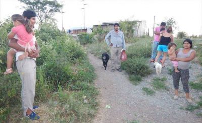 Vecinos de Los Laureles, sin agua