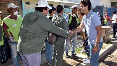 Urtubey recorri� Or�n, ciudad afectada por el temporal del lunes